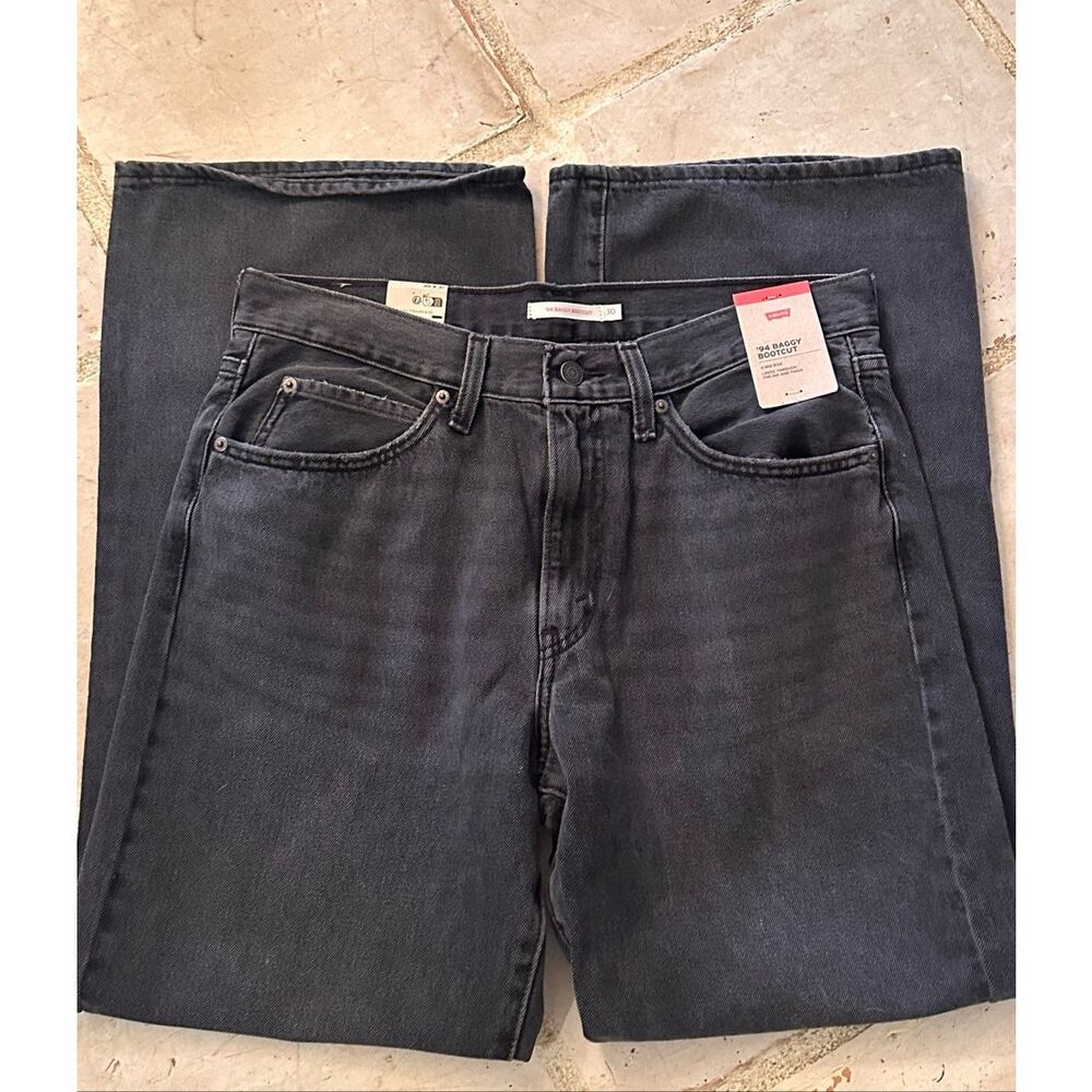 New with tags Levi’s baggy fit jeans
